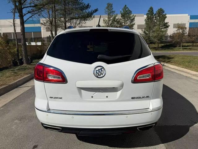 2017 Buick Enclave Leather photo 9