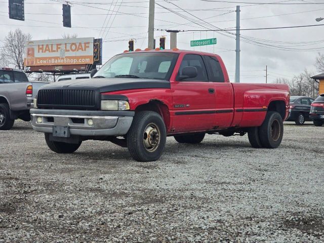 1999 Dodge Ram 3500 Quad Cab - Image 1