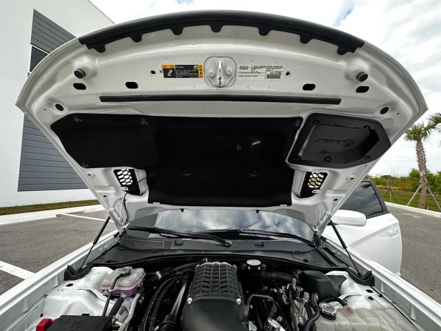 2021 Dodge Charger - Image 36