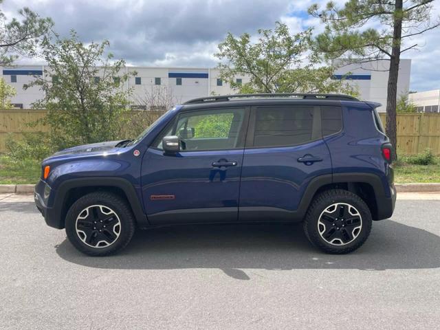 2017 Jeep Renegade Trailhawk photo 7