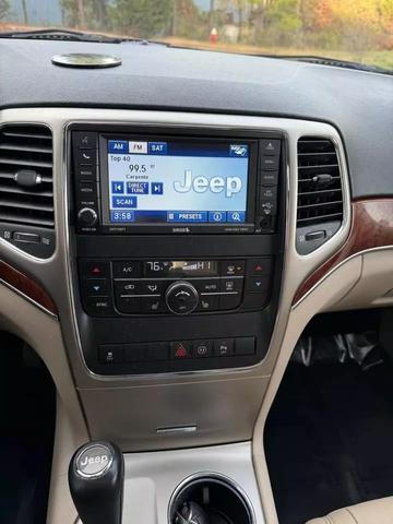 2012 Jeep Grand Cherokee Limited photo 17