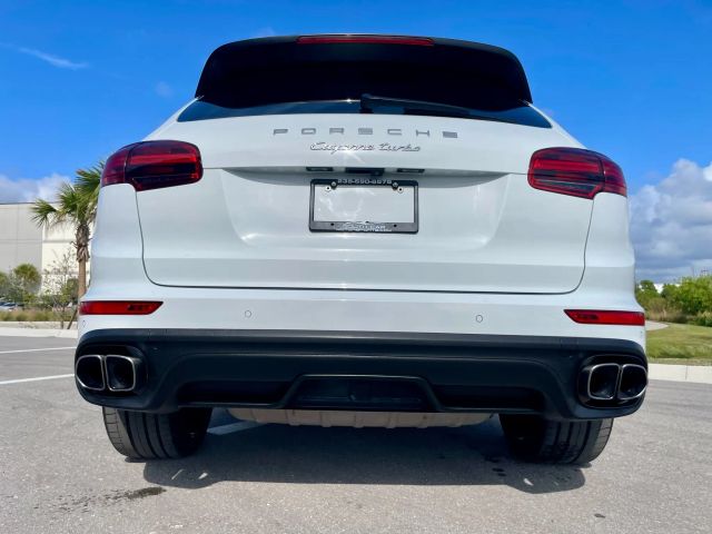 2017 Porsche Cayenne - Image 19