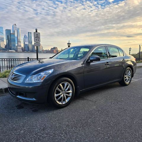 2008 Infiniti G35x Sedan 4d - Image 3