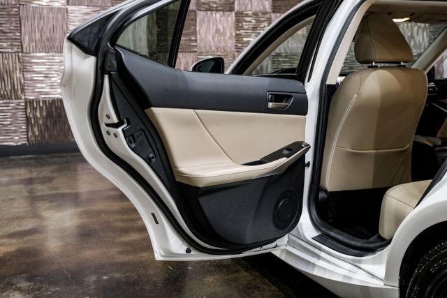 2018 Lexus Is Is 300 Sedan 4d - Image 50