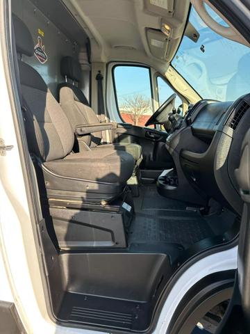 2019 RAM ProMaster Cargo Van Base photo 8