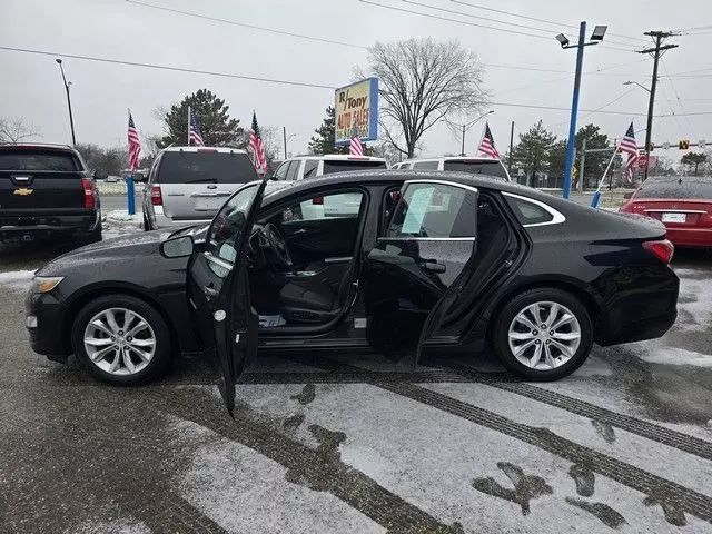2019 Chevrolet Malibu - Image 7