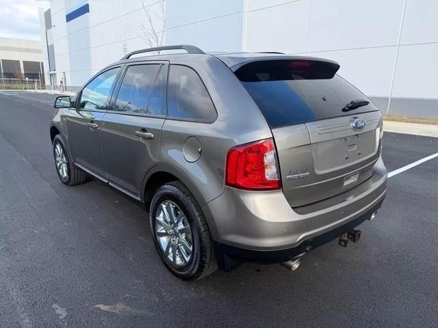 2012 Ford Edge SEL photo 23