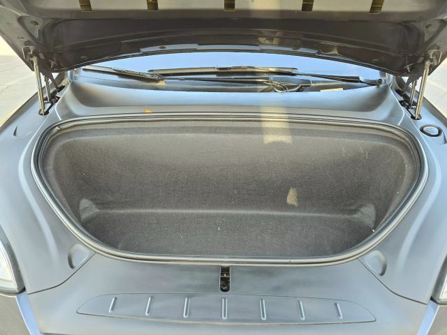 2019 Tesla Model X - Image 21