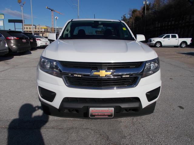 2020 Chevrolet Colorado LT photo 2