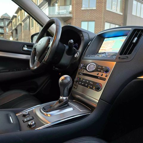 2013 Infiniti G37x Sedan 4d - Image 20