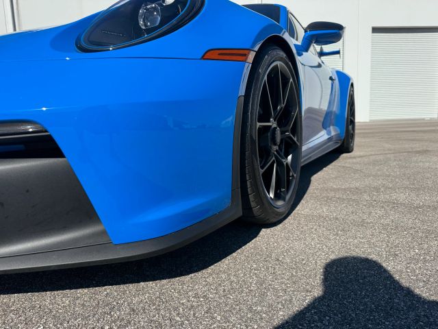 2022 Porsche 911 - Image 36