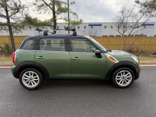 2015 MINI Countryman Countryman photo 11