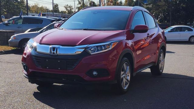 2017 Nissan Rogue Sport S photo 12