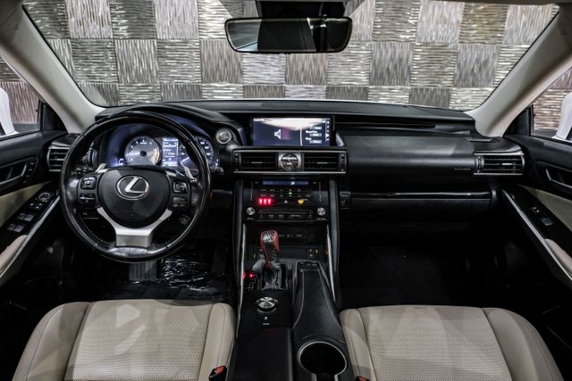 2018 Lexus Is Is 300 Sedan 4d - Image 16