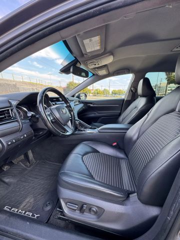 2020 Toyota Camry - Image 15