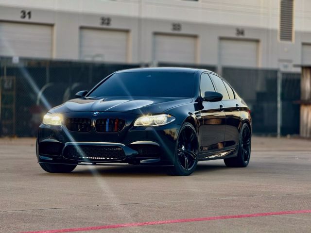 2015 Bmw M5 - Image 3