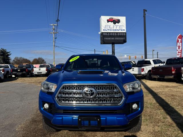 2016 Toyota Tacoma TRD Sport photo 8