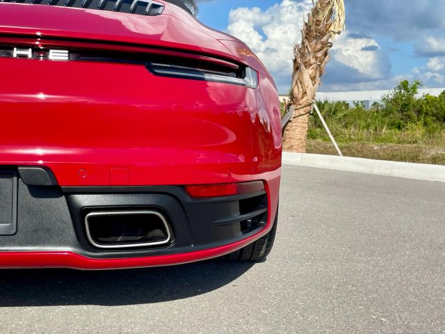 2021 Porsche 911 - Image 22