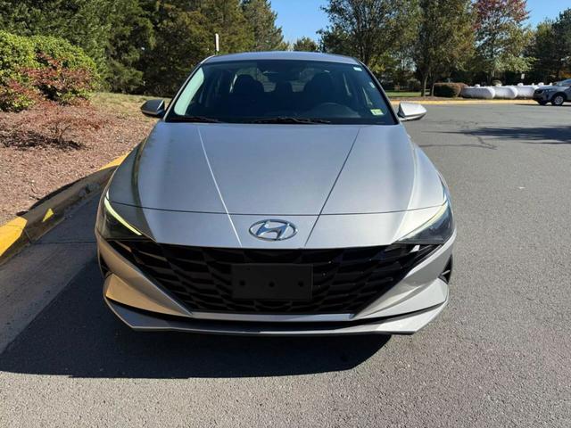 2021 Hyundai Elantra SEL photo 10