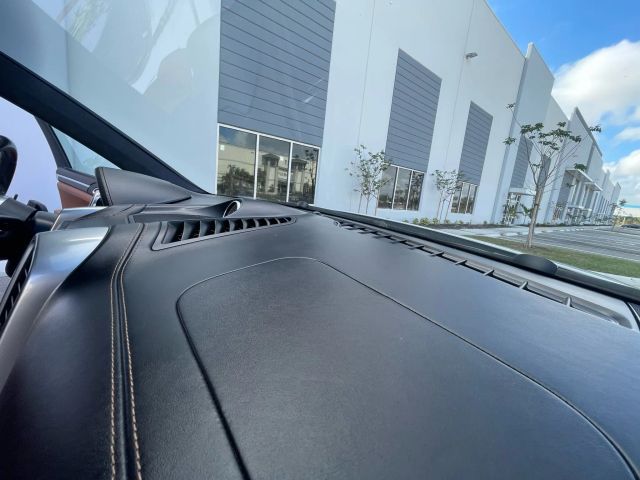 2017 Porsche Cayenne - Image 109
