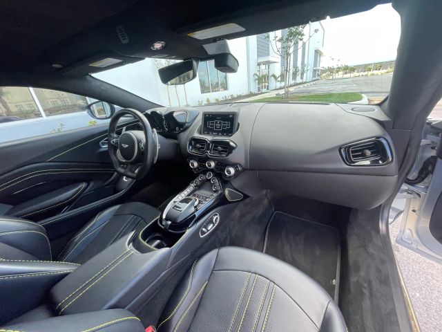 2023 Aston Martin Vantage - Image 113