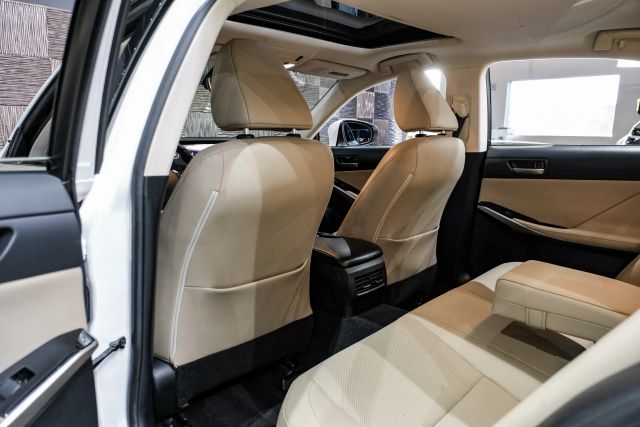 2018 Lexus Is Is 300 Sedan 4d - Image 43