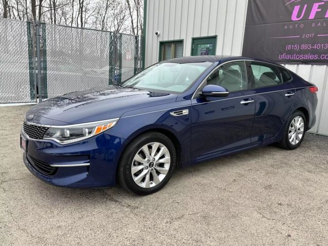 2016 Kia Optima - Image 10