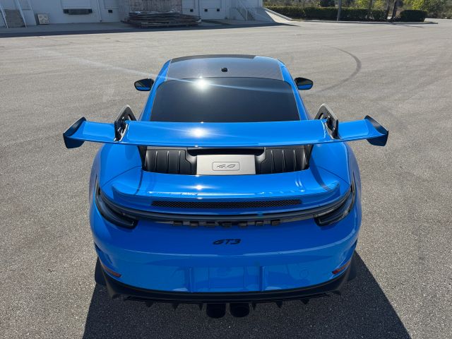 2022 Porsche 911 - Image 18