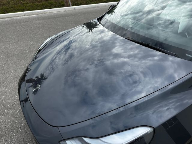 2024 Tesla Model Y - Image 9