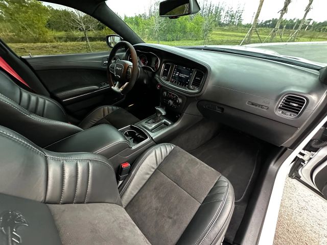 2021 Dodge Charger - Image 60