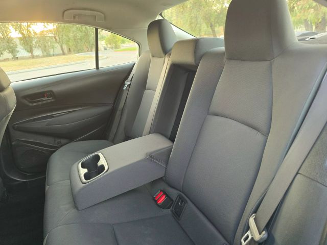 2022 Toyota Corolla Hybrid - Image 33
