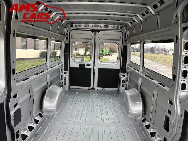 2023 Ram Promaster Window Van - Image 26