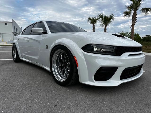 2021 Dodge Charger - Image 30