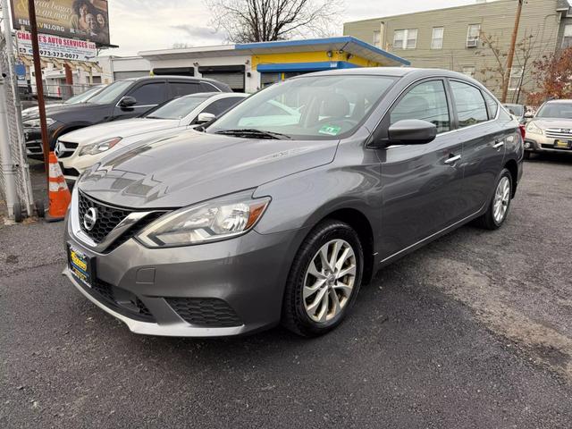 Nissan Sentra's photo