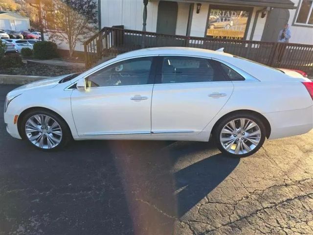 2013 Cadillac Xts - Image 8