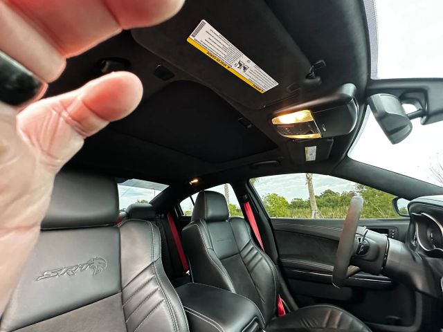 2021 Dodge Charger - Image 61
