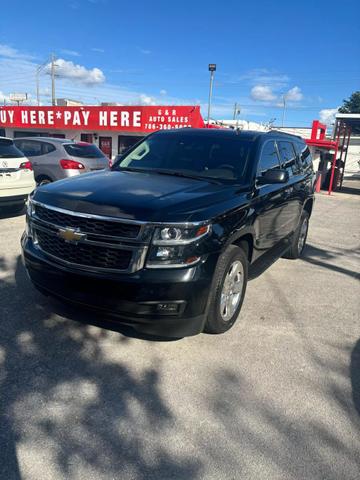 Chevrolet Tahoe's photo