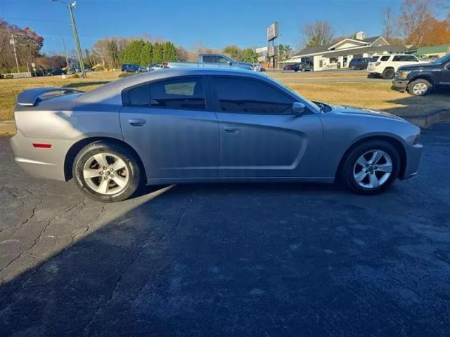 2013 Dodge Charger - Image 4