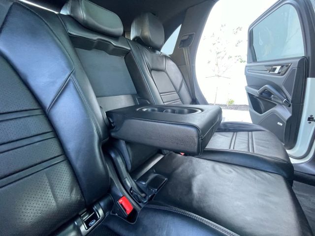 2019 Porsche Cayenne - Image 136