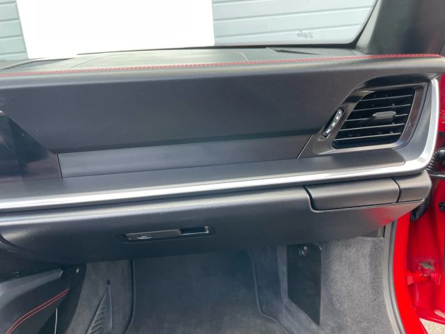 2021 Porsche 911 - Image 116