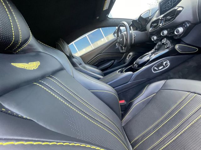 2023 Aston Martin Vantage - Image 111