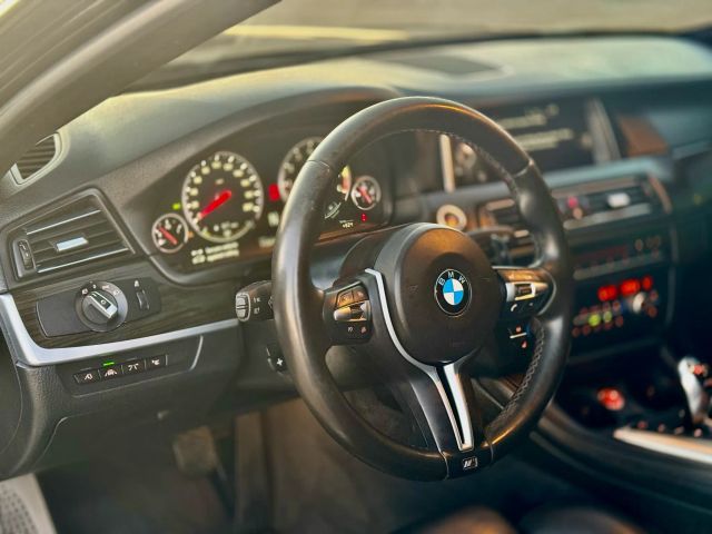 2015 Bmw M5 - Image 31