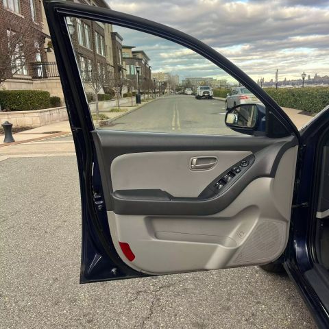 2008 Hyundai Elantra Gls Sedan 4d - Image 18