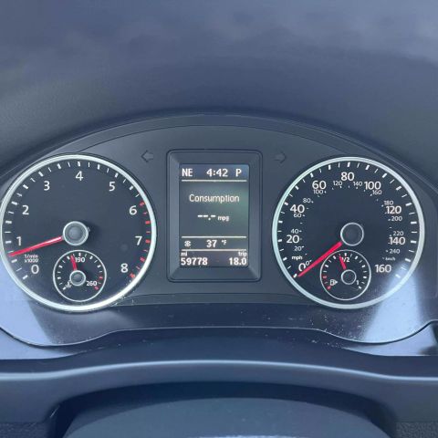 2017 Volkswagen Tiguan 2.0t Wolfsburg Edition 4motion Sport Utility 4d - Image 34