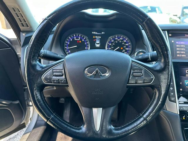 2015 INFINITI Q50 Premium photo 28