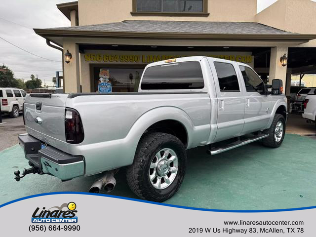 2015 Ford F-250 Super Duty Lariat photo 4