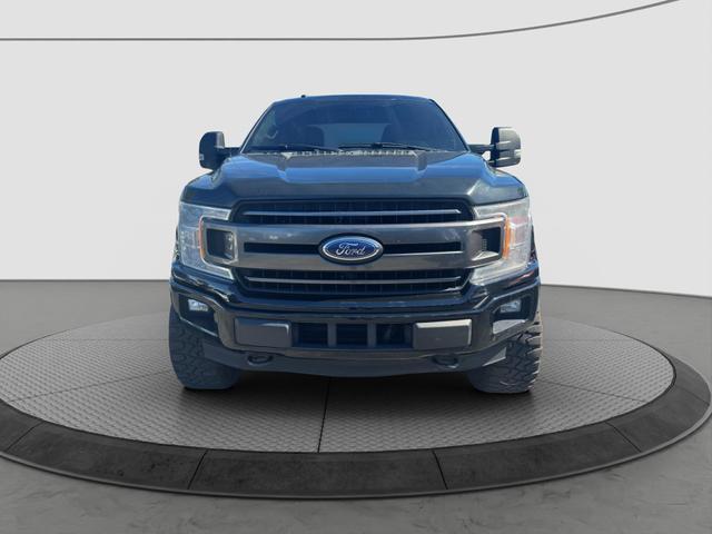 2018 Ford F-150 XLT photo 2