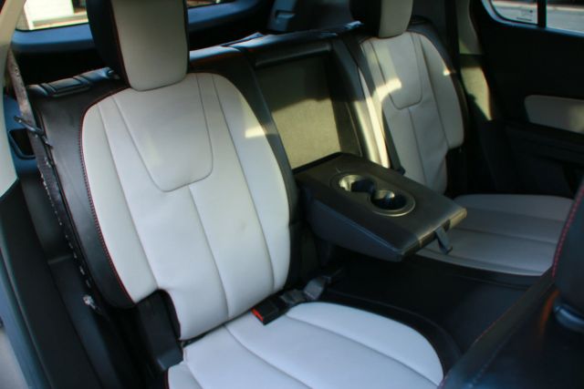 2012 Chevrolet Equinox - Image 21