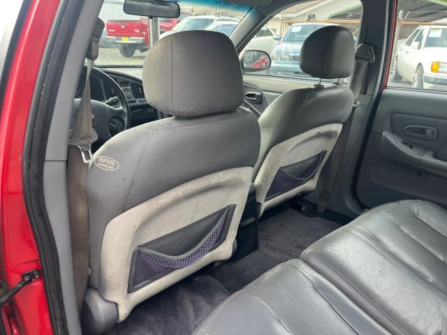 2004 Hyundai Elantra - Image 45
