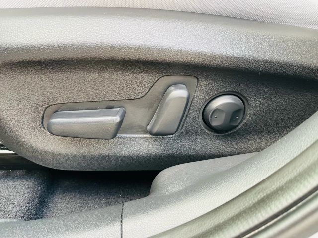 2023 Hyundai Kona Electric - Image 30